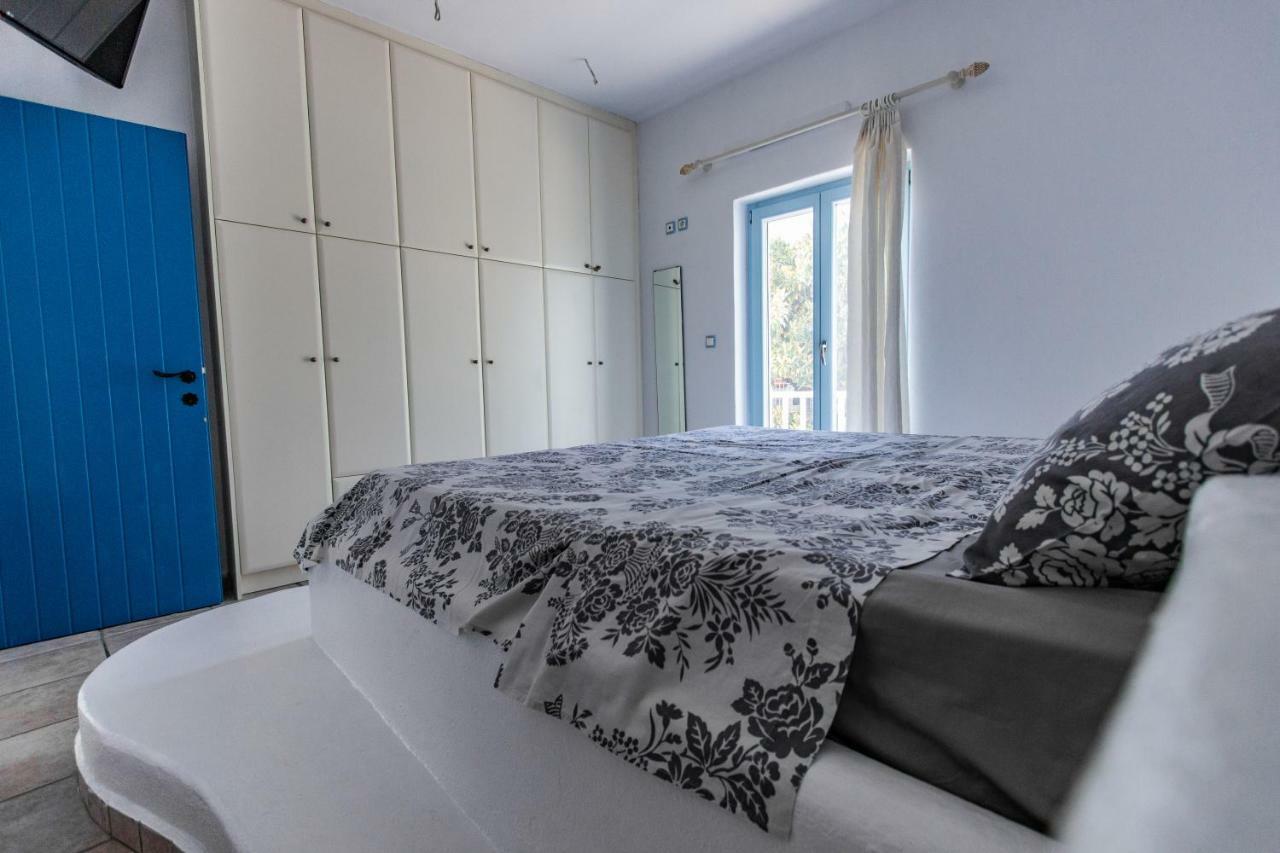 Casa Bianca Apartment Antiparos Bagian luar foto